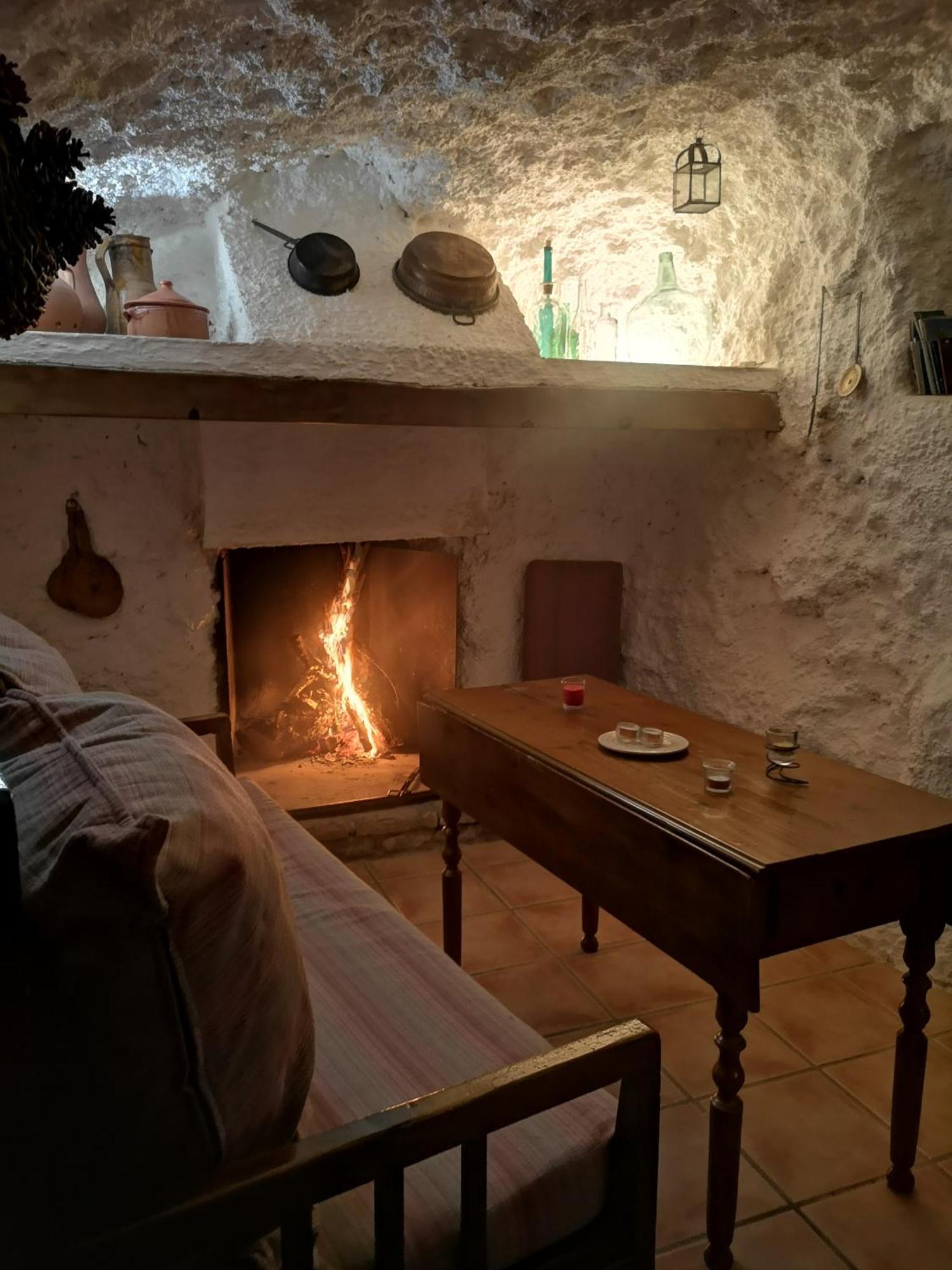 Cueva El Parral Guest House Pegalajar Ngoại thất bức ảnh
