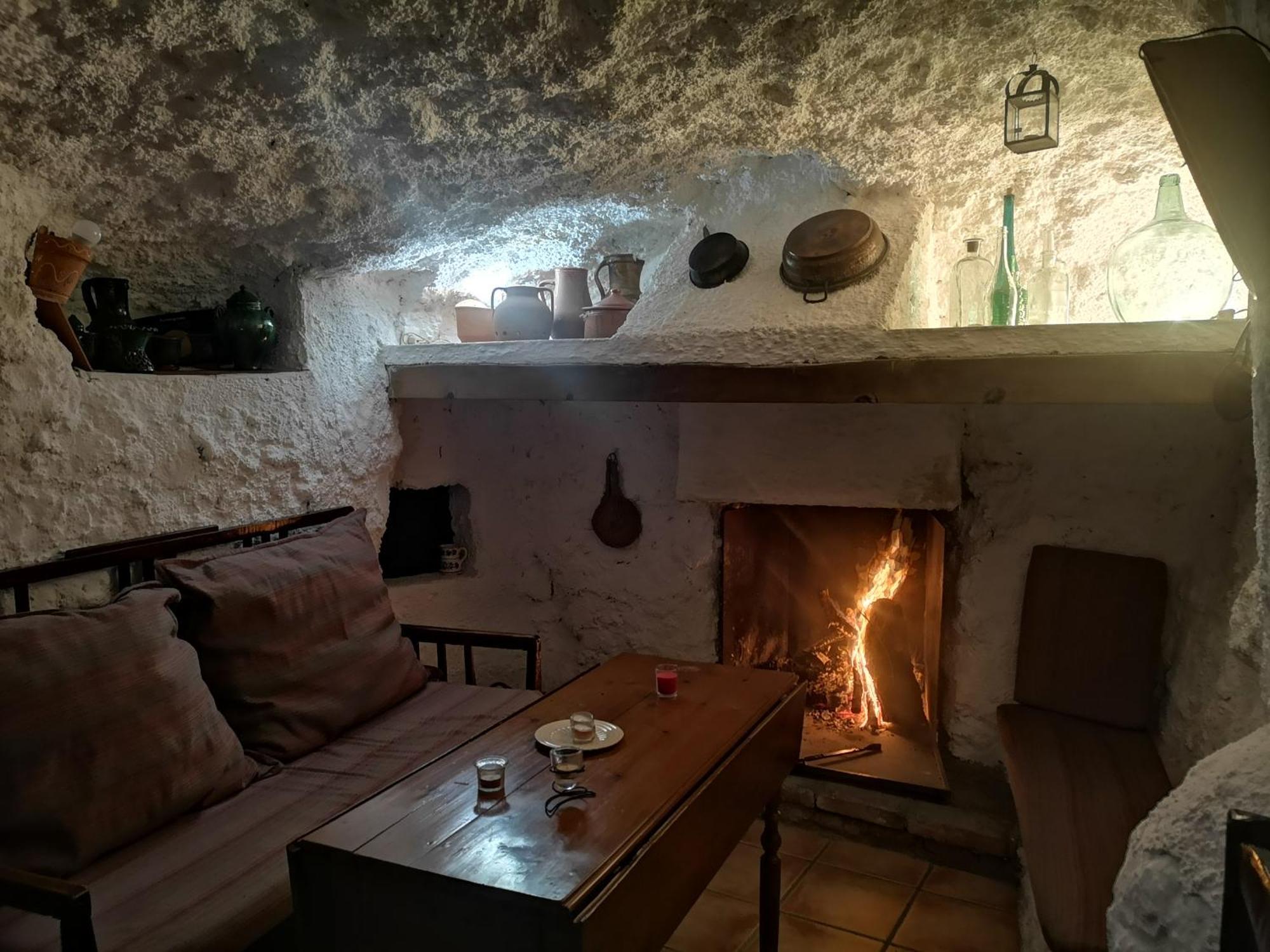 Cueva El Parral Guest House Pegalajar Ngoại thất bức ảnh
